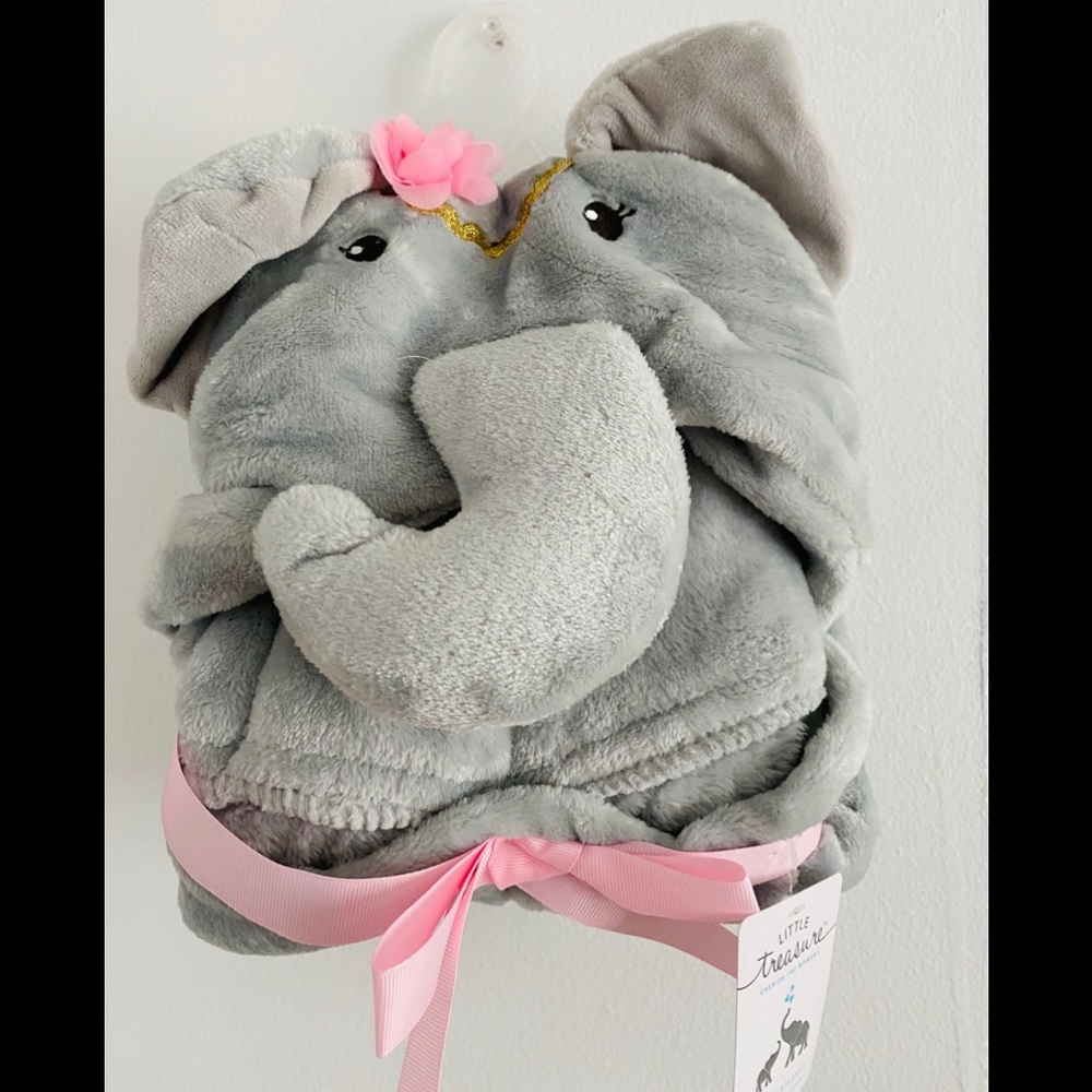 SOLD*** Hooded baby blanket